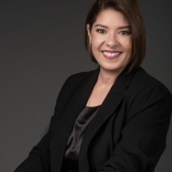 Dra. Viviane Sachs